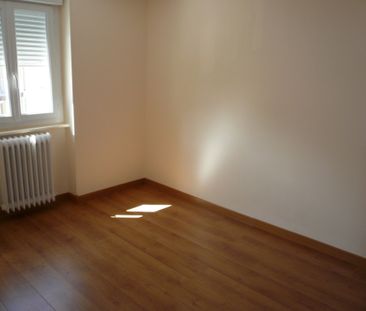 Location Appartement 3 pièces 71m² - Photo 5