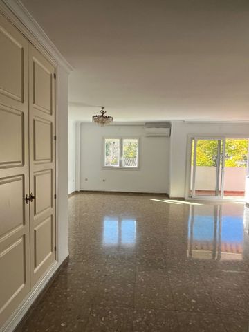 Alquiler de piso en Calle Goethe, 5 - Photo 2