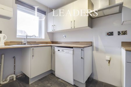 1 bedroom bungalow to rent Arbury Dale, Shepshed, Loughborough, LE12 - Photo 5