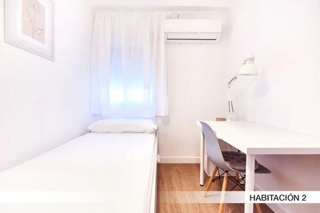 Avenida Sánchez Pizjuan, Sevilla, Andalusia 41009 - Photo 4