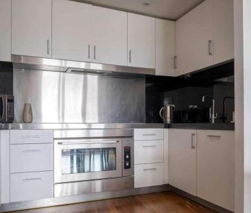 New Providence Wharf, Fairmont Ave, E14 - Photo 5