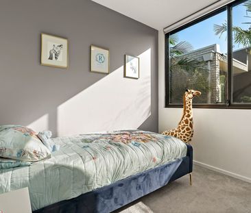 Resort-style Living in Beachside Setting - Photo 5