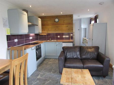 1 bedroom house to rent - Photo 2