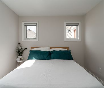 For Lease - 814 Horseshoe Falls Way, Barrhaven, Ontario - Photo 3