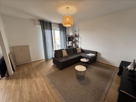 Location Appartement 5 pièces 107m² - Photo 5