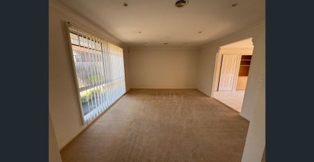 Private villa in prime location - Photo 5