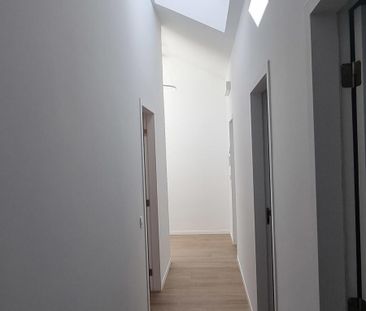 House - for rent - Photo 1