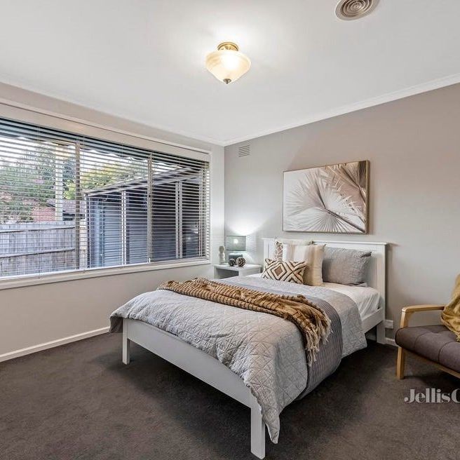 5 Smithdene Avenue, Ringwood East - Photo 1