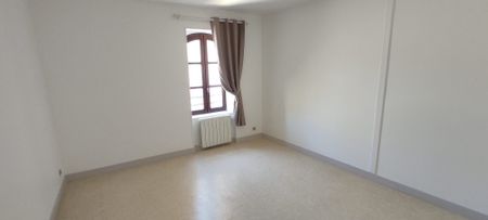 Location Appartement 3 pièces 76m² ARGENTON SUR CREUSE 36200 - Photo 5