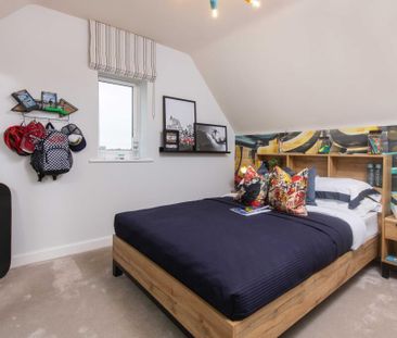 4 bedroom semi-detached house to rent - Photo 5