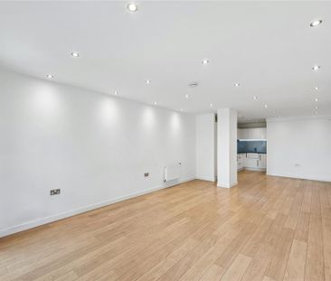 3 bedroom apartment to rent - Photo 1