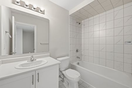 For Lease - 10 Linden Park Lane, Hamilton, Ontario - Photo 2