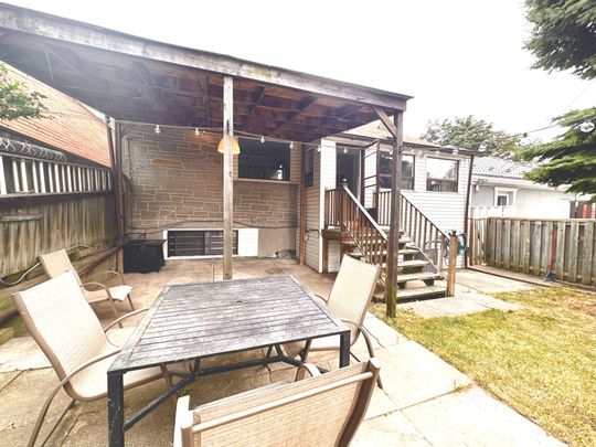 For Lease - 116 Lonborough Avenue Unit# Upper, Toronto, Ontario - Photo 1