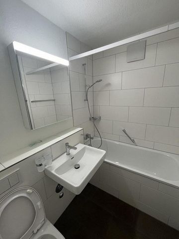 Zentrale 2.5-Zimmer-Wohnung in Dietikon zum vermieten - Photo 4