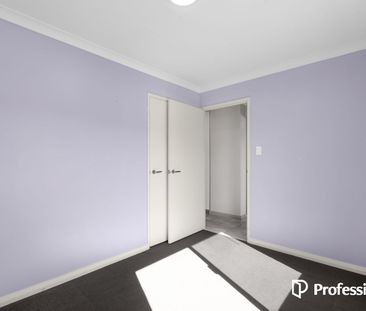 Modern 3-Bedroom Villa! - Photo 2