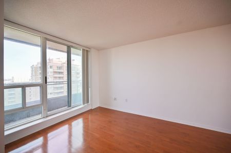 For Lease - 1 Pemberton Avenue Unit# 1606, Toronto, Ontario - Photo 5