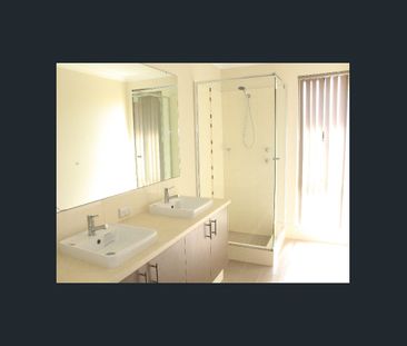 4x2 in Lakeside Private Estate Success - Photo 6