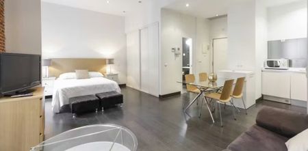 Calle Pérez Galdós, Madrid, Community of Madrid 28004 - Photo 2