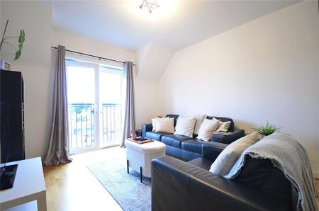 2 bedroom apartment to rent - Photo 2