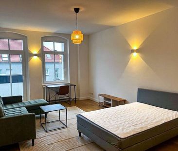 Zimmer in 3er-WG. Möbliert mit privaten Balkon. Pauschalmiete. Unbe... - Photo 1
