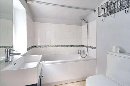 Brougham Hayes, Oldfield Park, Bath, BA2 - Photo 2