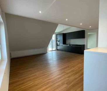 4.5 Zimmer, 97 m², 3. Stock - Photo 2