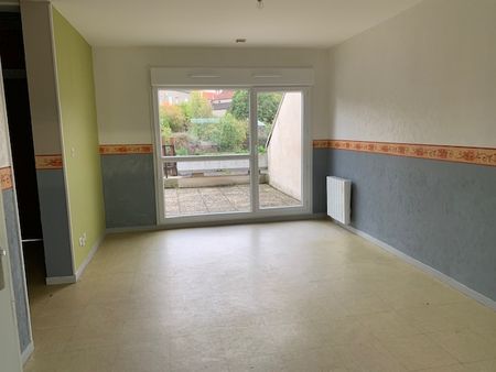 Précy-sous-Thil logement intermédiaire avec terrasse - Photo 3