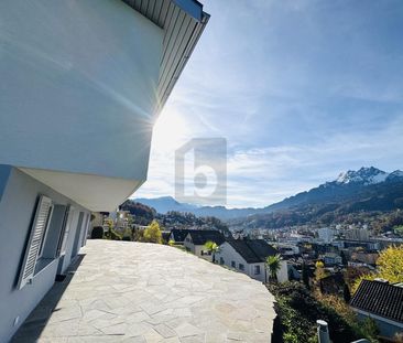 ELEGANT UND STILVOLL MIT HERRLICHER AUSSICHT - Foto 2