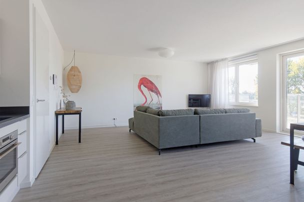 Appartement te huur: Mary van der Sluisstraat 272 1095 ME Amsterdam - Foto 1