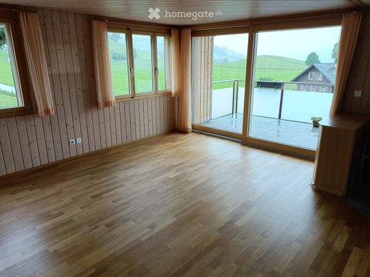 lichtdurchflutete 3.5-Zimmer-Wohnung mit Balkon und schöner Aussicht in Entlebuch - Foto 1