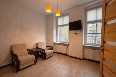 Wyjątkowe mieszkanie z duszą w sercu miasta – 70m2 - Photo 2