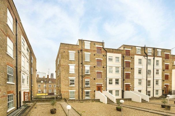 Old Castle Street, Spitalfields, E1 - Photo 1