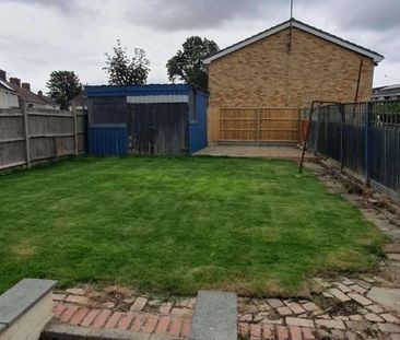 Middletune Avenue, Sittingbourne, ME10 - Photo 2