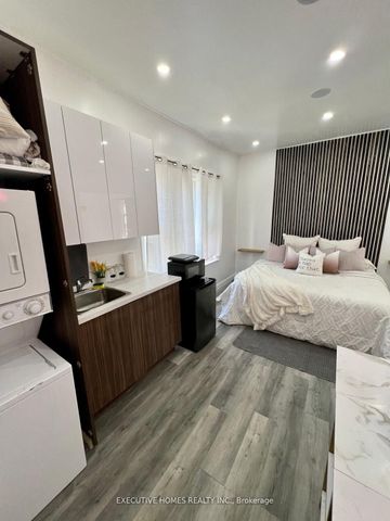 For Lease - 650 Oxford Street, London East, Ontario - Photo 5