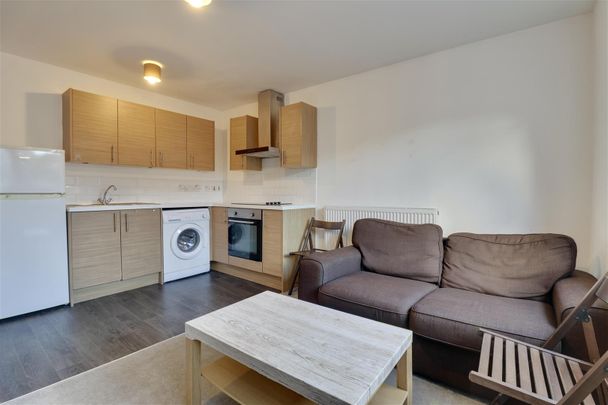 Landport Terrace, Portsmouth - Photo 1