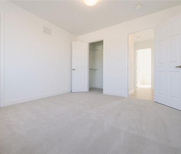 For Lease - 200 Stamson Street, Kitchener, Ontario - Photo 2