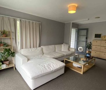 4 Bedrooms House for rent - Photo 3