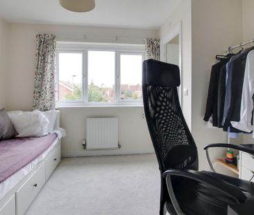 2 bedroom end of terrace house to rent - Photo 6