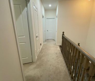 Townhouse For Lease | W8124416 - Photo 1