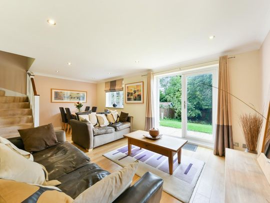 3 bedroom house to rent - Photo 1