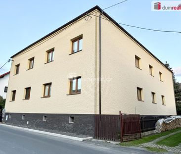 Pronájem bytu 2+1 78 m2 - Fotografie 1