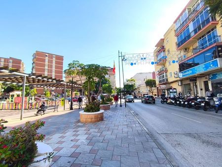 Alquiler de piso en Camino de Coín - Photo 4