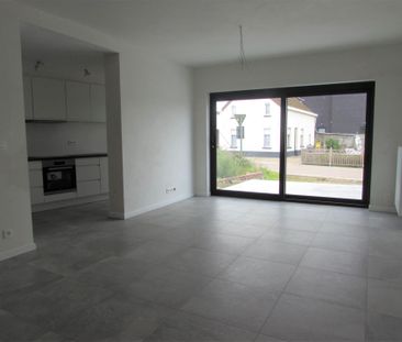 Prachtig gelijkvloers appartement met 2 slaapkamers en terras - Photo 1