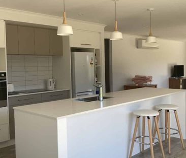 Ohau - 4 Bedrooms - Photo 4