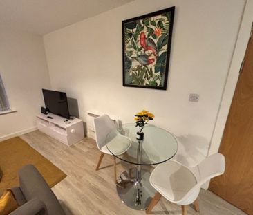 Cross Street , - Photo 1