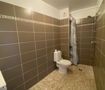 Location Appartement 2 pièces 45m² CAVALAIRE SUR MER 83240 - Photo 5