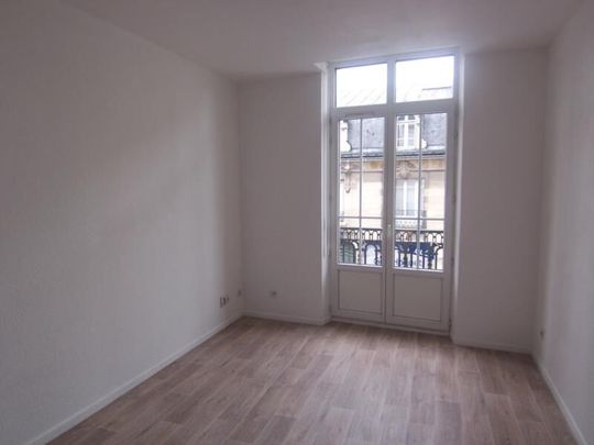 Appartement à louer - REIMS- RUE GAMBETTA - Photo 1