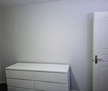 Skattegårdsvägen, Vällingby - Photo 1