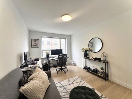 For Lease - 420 Eglinton Avenue Unit# 102, Toronto, Ontario - Photo 5