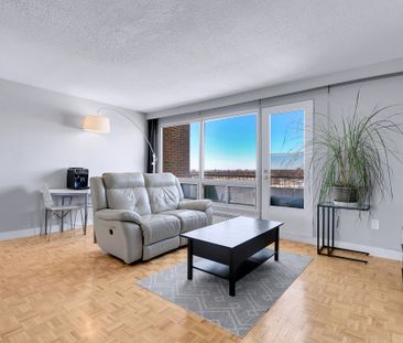 For Lease - 20 Chesterton Drive Unit# 1012, Cityview - Parkwoods Hi... - Photo 1